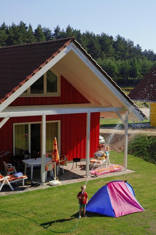 Camping-Und Ferienpark Havelberge Gross Quassow Habitación foto