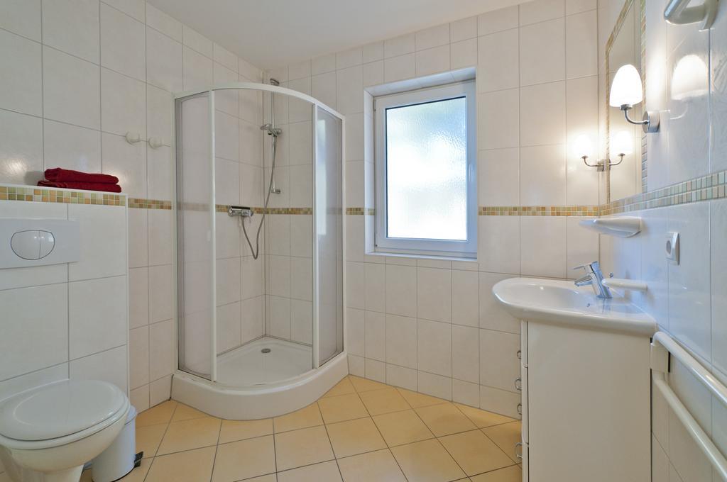Camping-Und Ferienpark Havelberge Gross Quassow Habitación foto